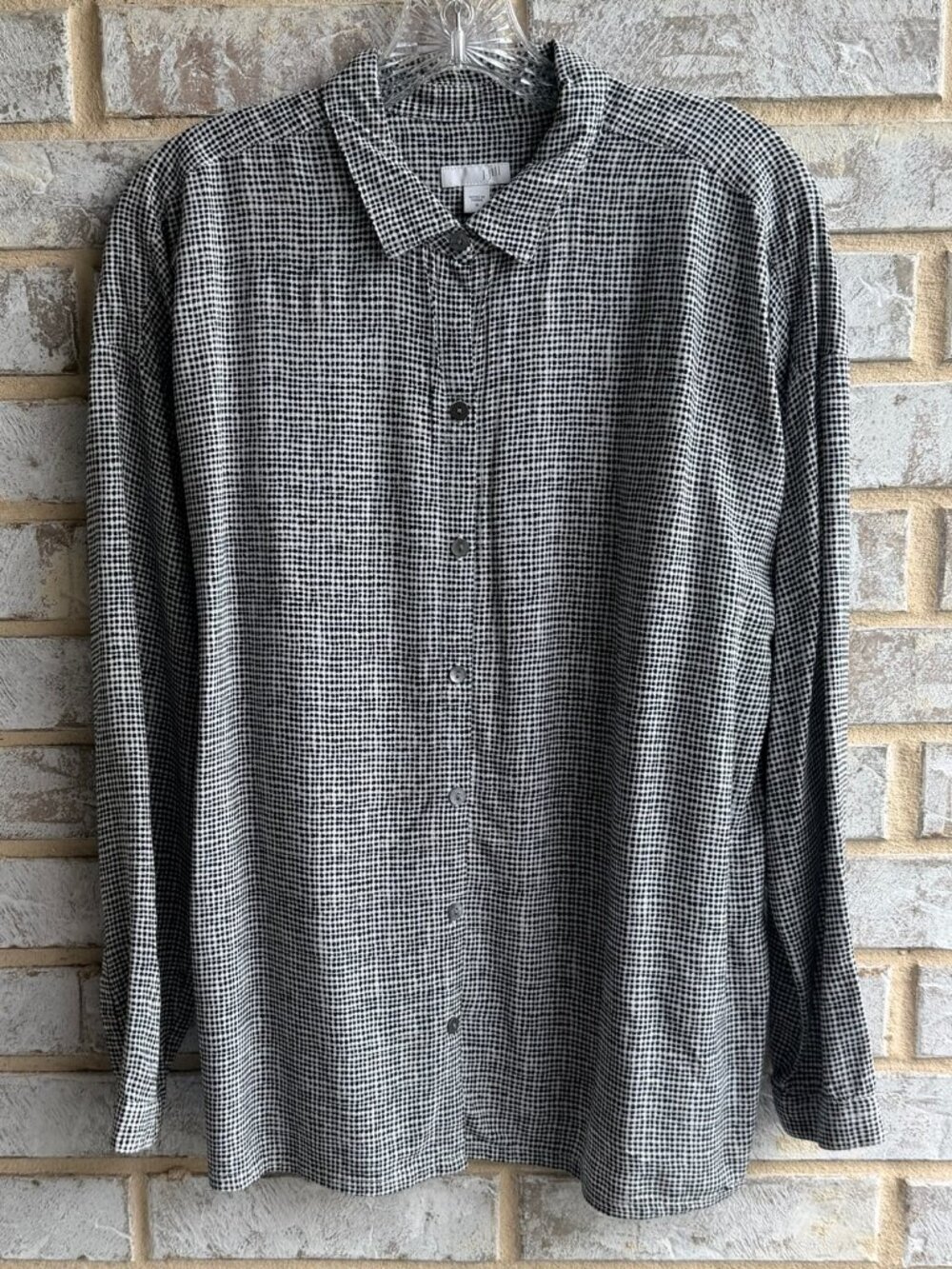 J. Jill White/Black Geo Long Sleeve Button Up Collared Shirt Women's Size M